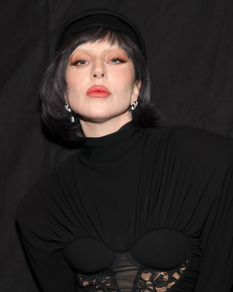lady gaga with bob and bowl bangs  2026 hair trends